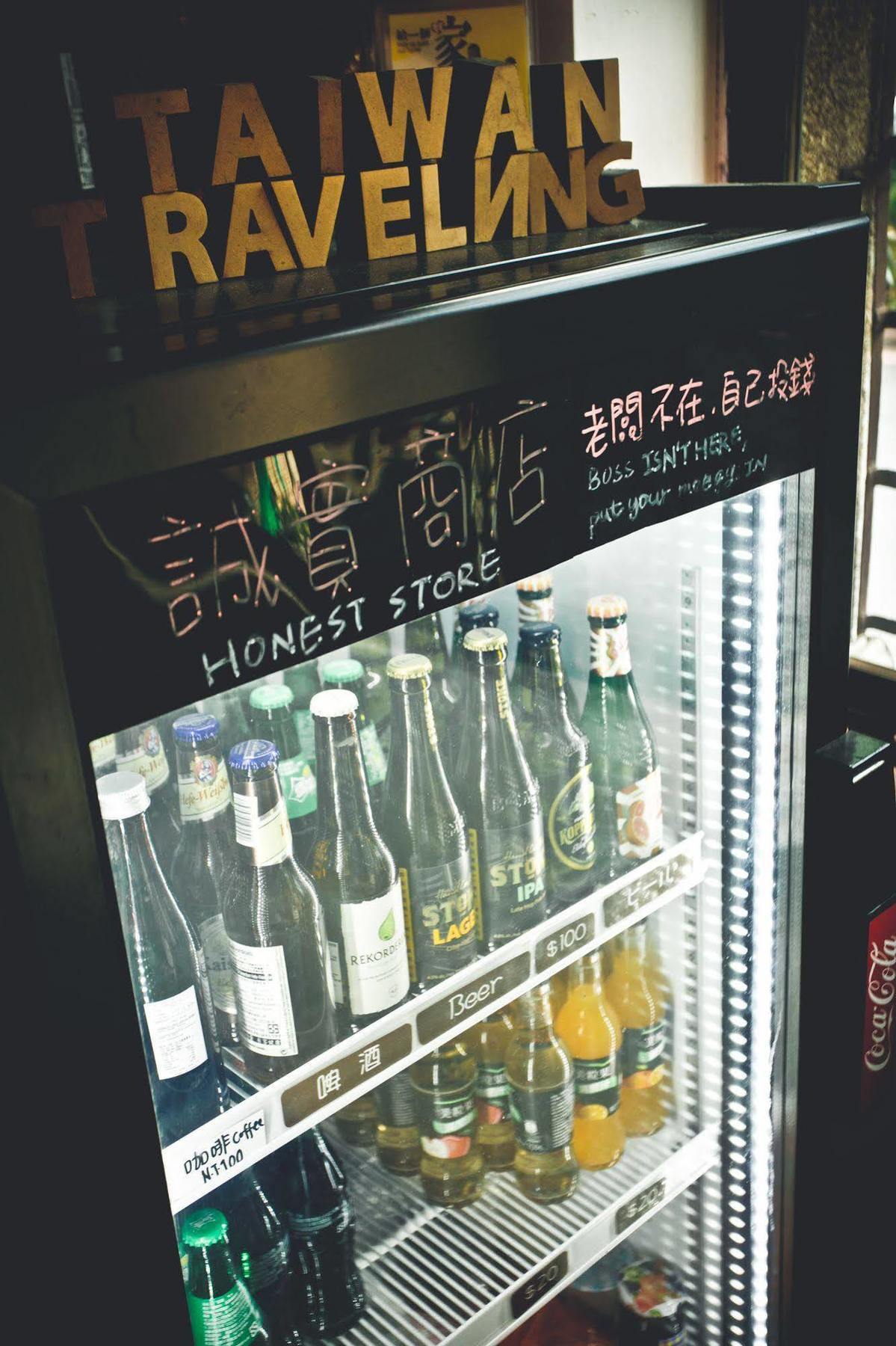 ドリーム コーナー ホステル 台南 エクステリア 写真